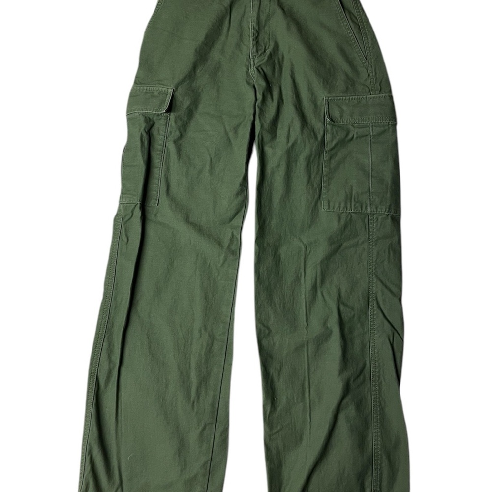 Women’s Green Cargo Pants